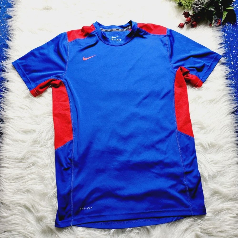 Nike Dri Fit Mens Blue and Red Short Sleeve Active Shirt